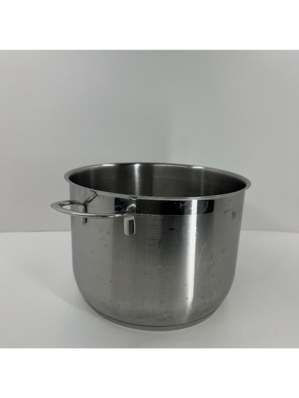 Chantal SL33-240 Stainless Steel Stockpot 8 Qt Two Handle Cooking Pot No Lid - Picture 3 of 11